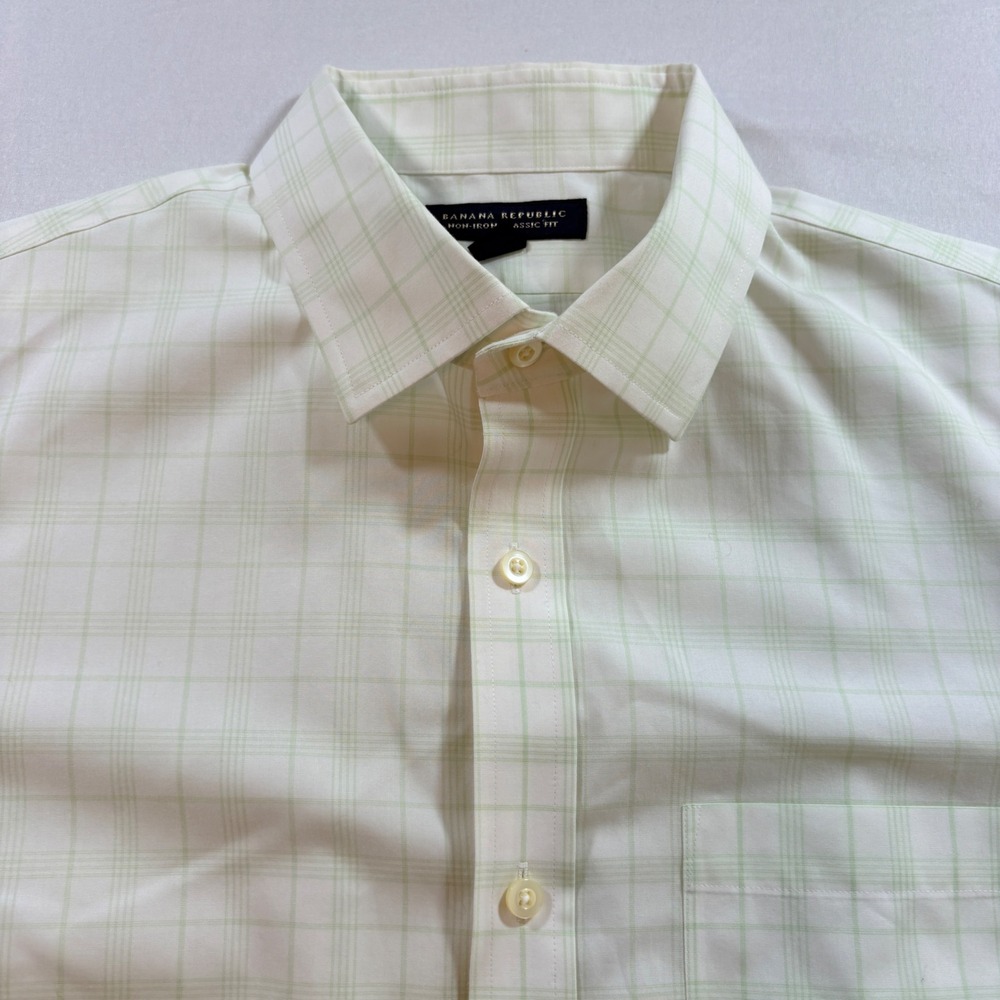 Banana Republic Shirt Mens Large 16-16.5 Green Grid Non-Iron Classic Fit Cotton